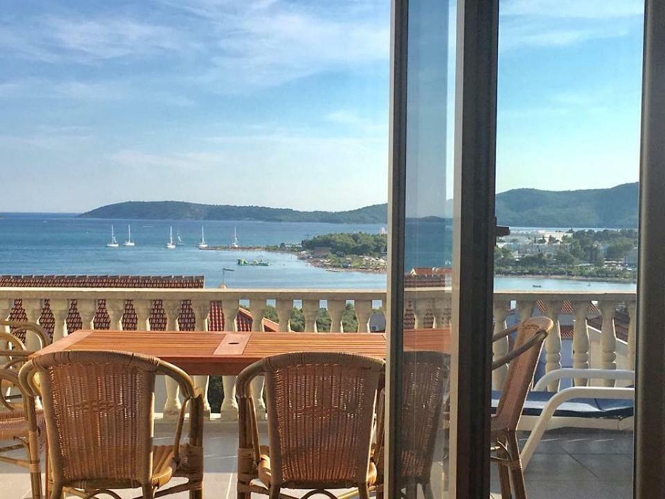 Apartmani Nina Šibenik Exteriér fotografie